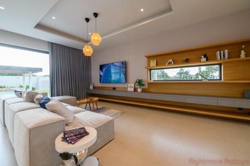 4 Bed House For Sale In East Pattaya - Prime Habitat