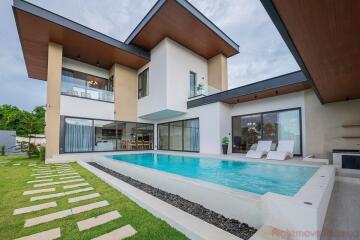 4 Bed House For Sale In East Pattaya - Prime Habitat