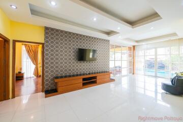 4 Bed House For Rent In Jomtien - View Point