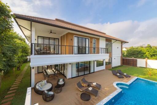 Luxurious Villa with Doi Suthep View