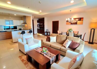 Piyathip Place Serviced Apartment