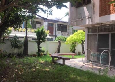 Townhouse for Rent in Sukhumvit 26