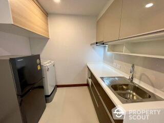 1-BR Condo at Supalai Premier Charoen Nakhon near BTS Krung Thon Buri