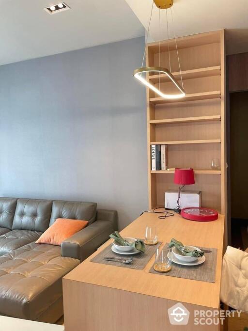 1-BR Condo at Noble Refine Prompong near BTS Phrom Phong