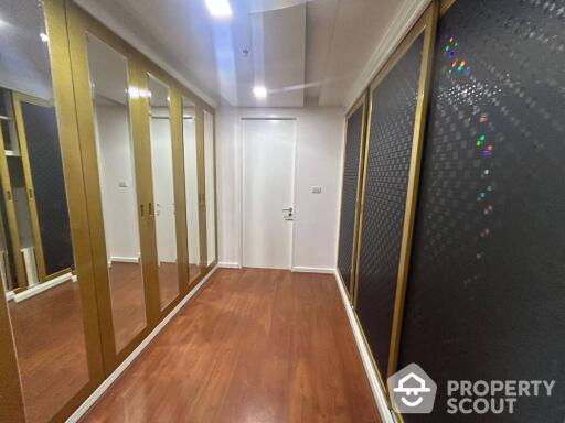 1-BR Condo at The Oleander near BTS Nana