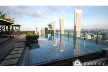 1-BR Condo at Rhythm Ratchada-Huaikwang near MRT Huai Khwang