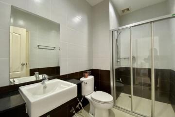 3 bedrooms unit for rent or sale in Muang Chiang Mai