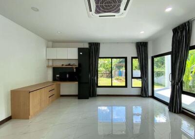 5 bedrooms house with a private pool for rent or sale in San Sai, Chiang Mai