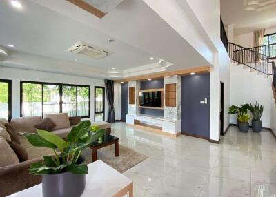 5 bedrooms house with a private pool for rent or sale in San Sai, Chiang Mai