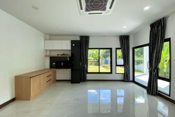 5 bedrooms house with a private pool for rent or sale in San Sai, Chiang Mai