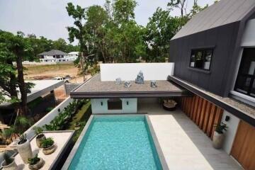 A modern house 5 bed with pool for rent or sale in Hang Dong, Chiang Mai