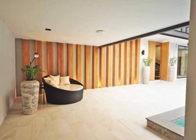 A modern house 5 bed with pool for rent or sale in Hang Dong, Chiang Mai