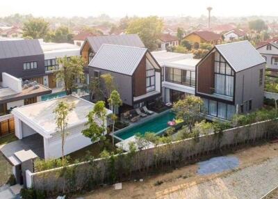 A modern house 5 bed with pool for rent or sale in Hang Dong, Chiang Mai