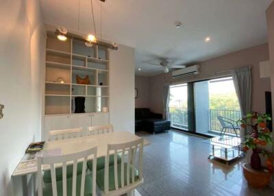 2 bed unit with pool view for sale in Muang Chiang Mai