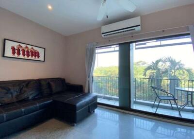 2 bed unit with pool view for sale in Muang Chiang Mai