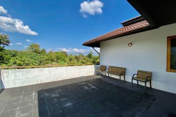 A family house with 4 bed for rent in Mae Rim, Chiang Mai