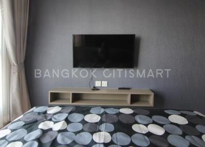 Condo at Life Sukhumvit 48 for rent