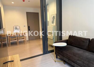 Condo at Life Asoke Hype for rent