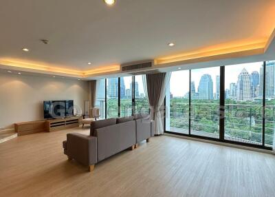 3 Bedrooms plus Study with Lumphini Park Views - Ratchadamri