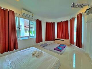 4 Bedroom Pool Villa In Bang Saray For Rent