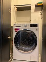 Compact laundry area with LG washer and dryer combo