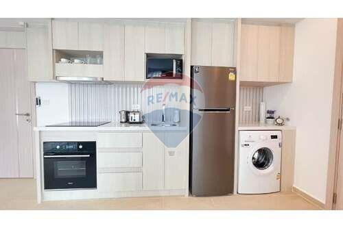 51 Sqm., 2 Beds, 2 Baths Townhouse listed for ฿ 4,326,000.