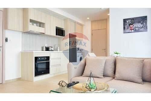 51 Sqm., 2 Beds, 2 Baths Townhouse listed for ฿ 4,326,000.