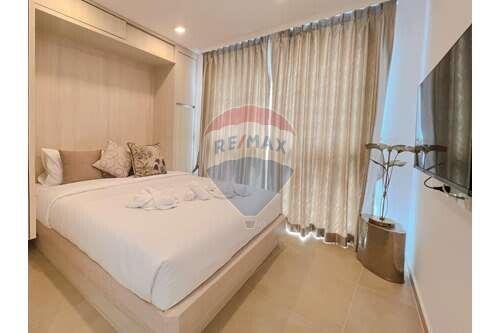 51 Sqm., 2 Beds, 2 Baths Townhouse listed for ฿ 4,326,000.