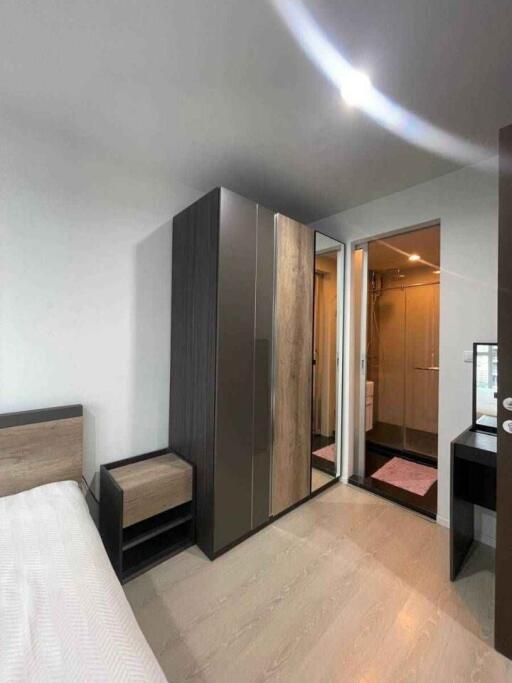 Condo for Rent at Rhythm Sathon-Naradhiwas