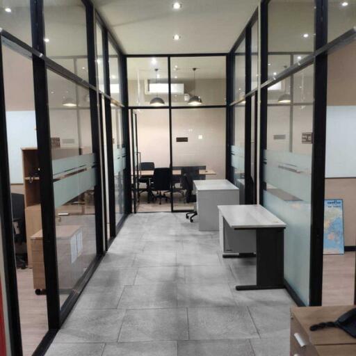 For Rent Bangkok Office Silom BTS Chong Nonsi MRT Si Lom Bang Rak