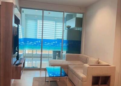 1-BR Condo at Rhythm Sathorn near BTS Saphan Taksin