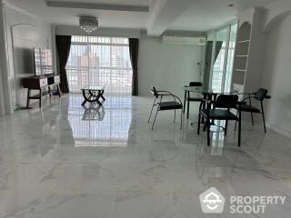 3-BR Condo at Royal Castle Sukhumvit near BTS Phrom Phong