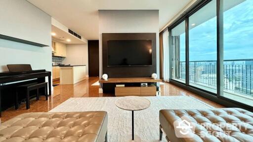 3-BR Condo at Aguston Sukhumvit 22 near MRT Queen Sirikit National Convention Centre