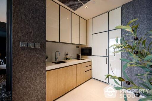 1-BR Condo at Beatniq Sukhumvit 32 near BTS Thong Lor