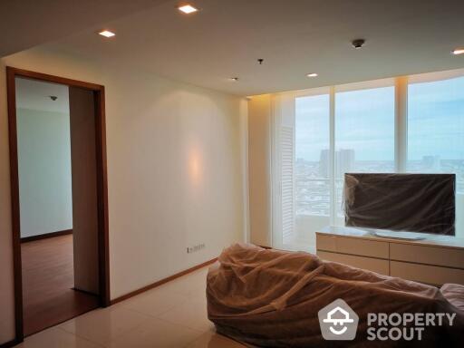 1-BR Condo at Sathon Heritage Residences near BTS Chong Nonsi