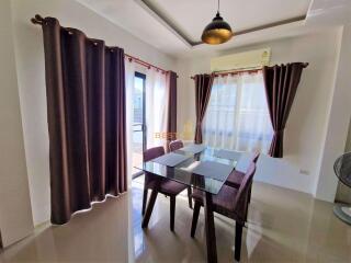 3 Bedrooms Villa / Single House in Uraiwan Grand Villa East Pattaya H010910