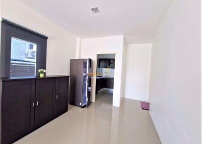 3 Bedrooms Villa / Single House in Uraiwan Grand Villa East Pattaya H010910
