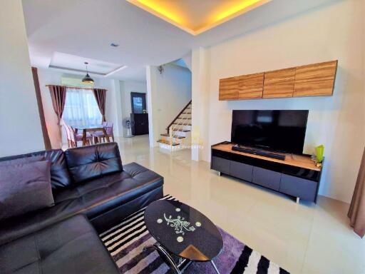 3 Bedrooms Villa / Single House in Uraiwan Grand Villa East Pattaya H010910