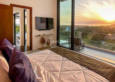 Bedroom with a view and modern furnishings