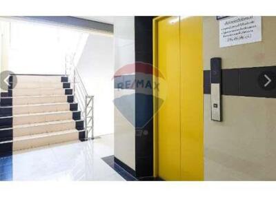 2,000 Sqm. Townhouse listed for ฿ 45,000,000.