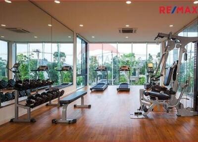 295 Sqm., 3 Beds Townhouse listed for ฿ 17,500,000.