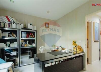 295 Sqm., 3 Beds Townhouse listed for ฿ 17,500,000.