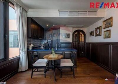 96 Sqm., 2 Beds Condo listed for ฿ 14,990,000.