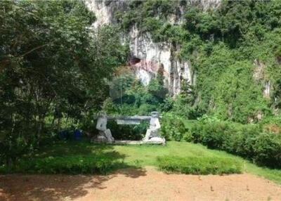 Land for sale in knong thale