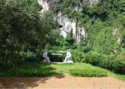 Land for sale in knong thale