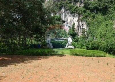 Land for sale in knong thale