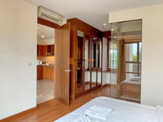 คอนโดนี้มี 1 ห้องนอน  อยู่ในโครงการ คอนโดมิเนียมชื่อ Pattaya City Resort  ตั้งอยู่ที่ 