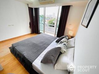 1-BR Condo at Waterford Sukhumvit 50 Condominium near BTS On Nut