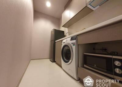 2-BR Condo at Life Asoke - Rama 9 near MRT Phra Ram 9