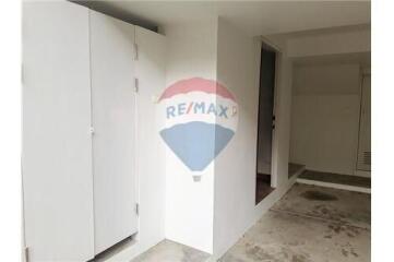 2 bed condo Freehold for sale in Choeng Mon